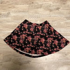 ✨ Floral Skirt ✨